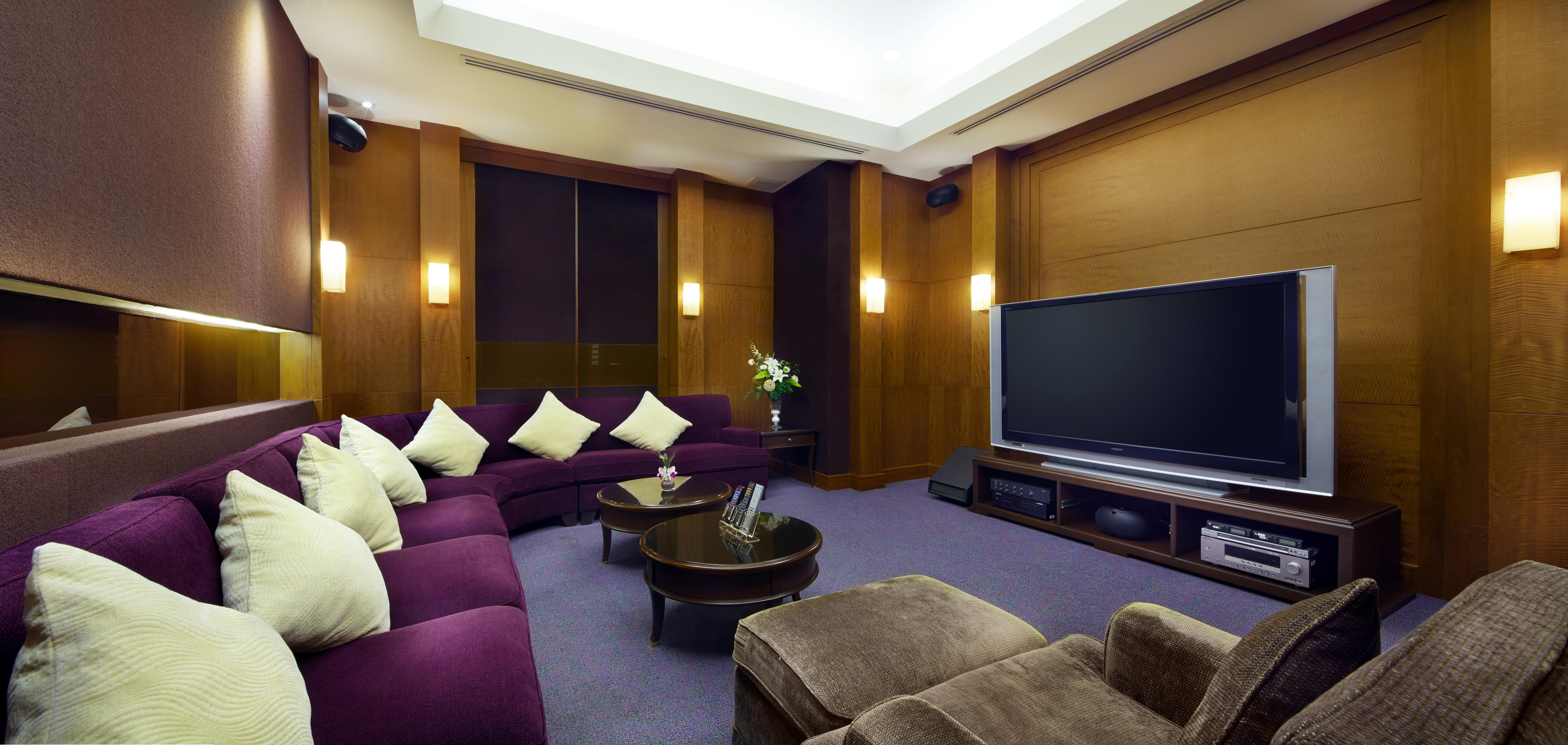 Grande Centre Point Hotel Ratchadamri Bangkok Exterior foto A home theater