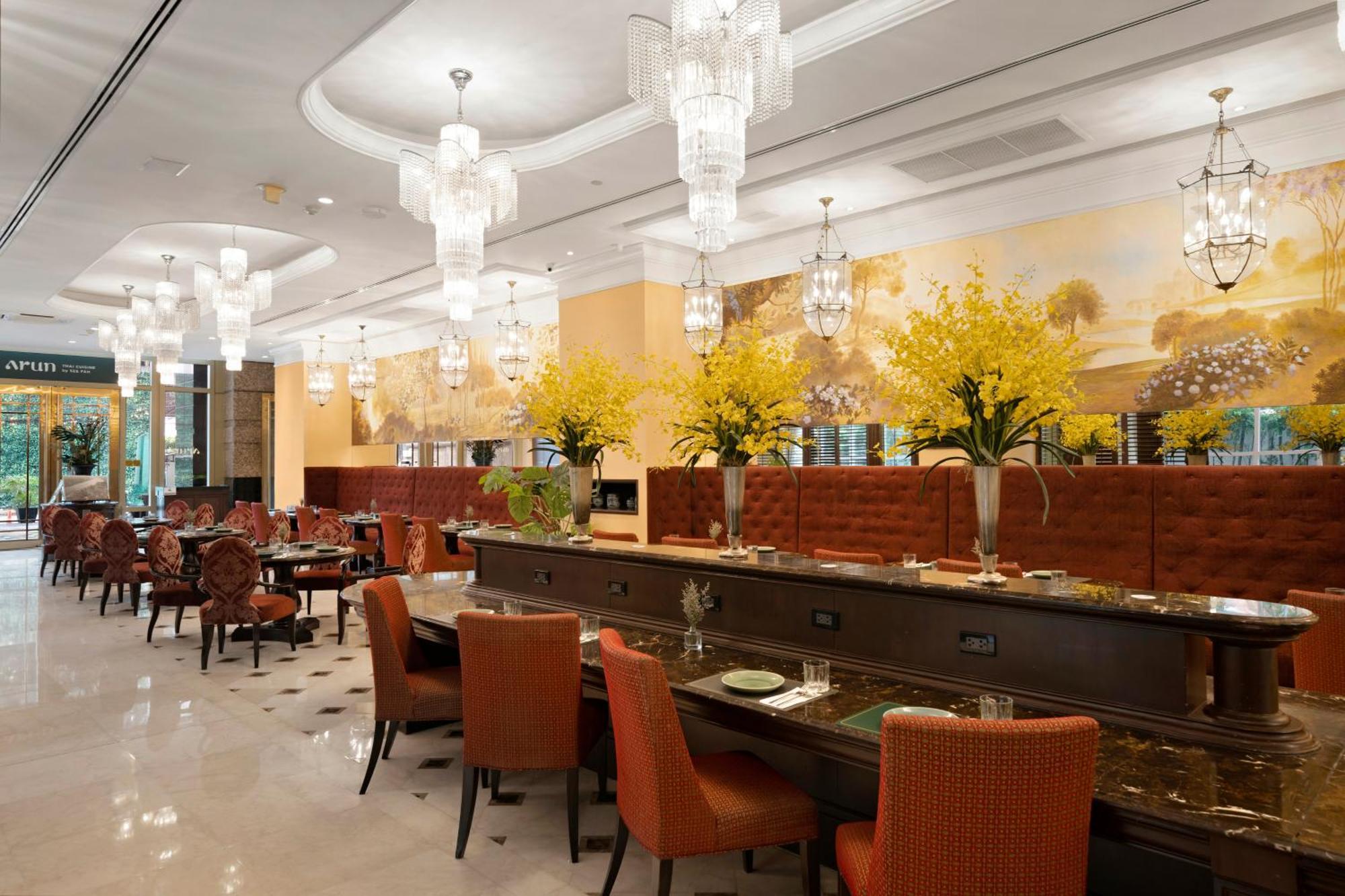 Grande Centre Point Hotel Ratchadamri Bangkok Exterior foto The restaurant