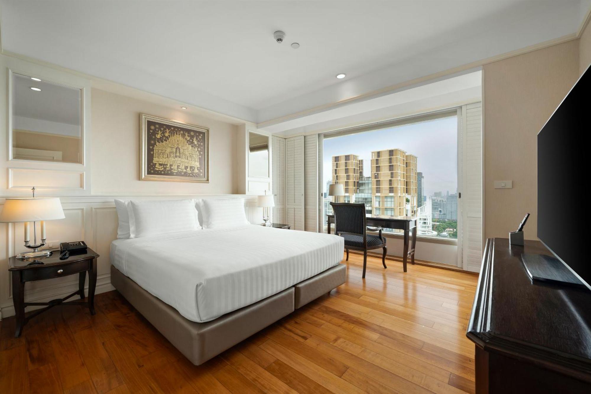 Grande Centre Point Hotel Ratchadamri Bangkok Exterior foto A bedroom at the hotel